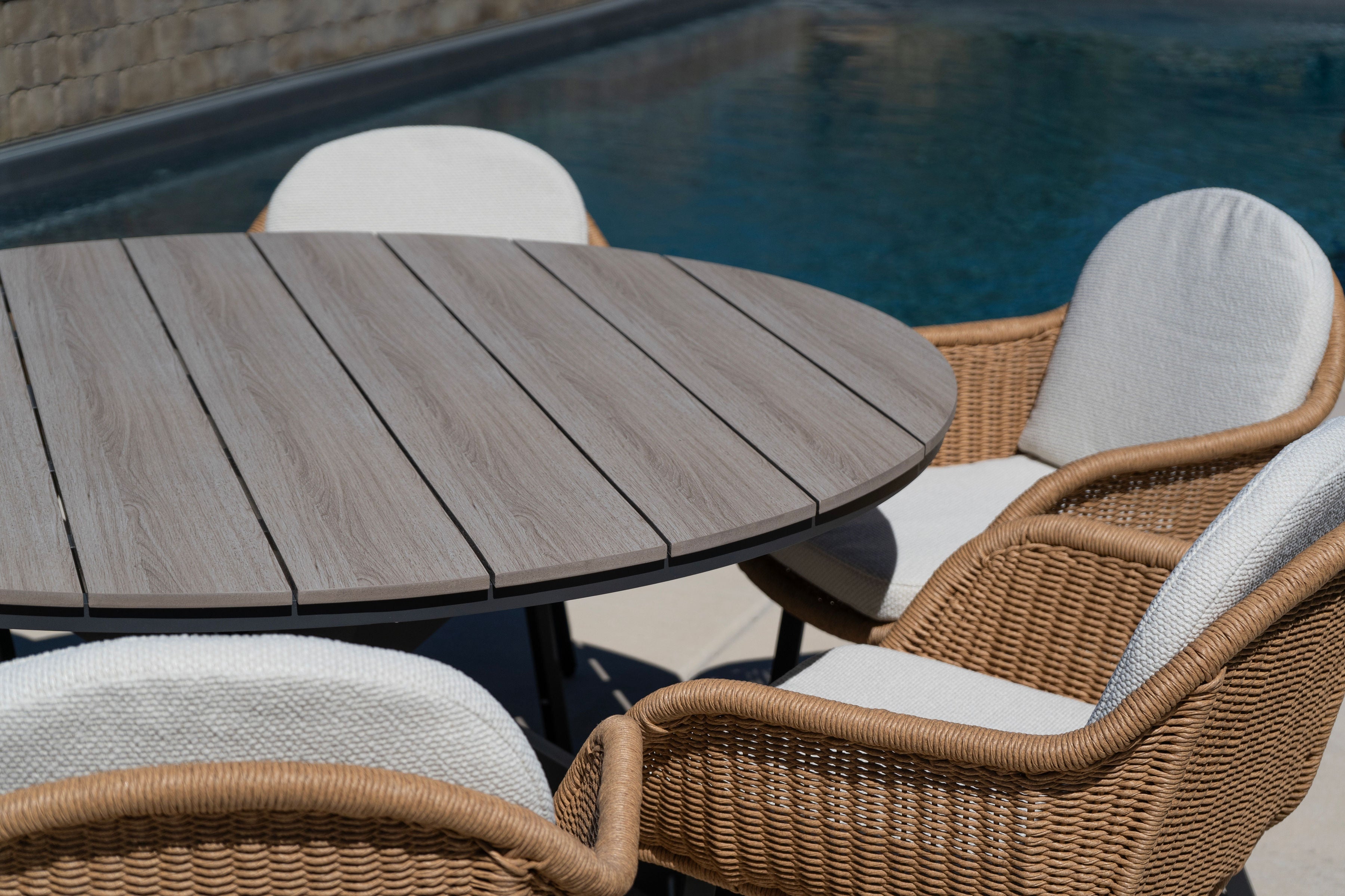 Lake Shore 7-Piece Dining Set