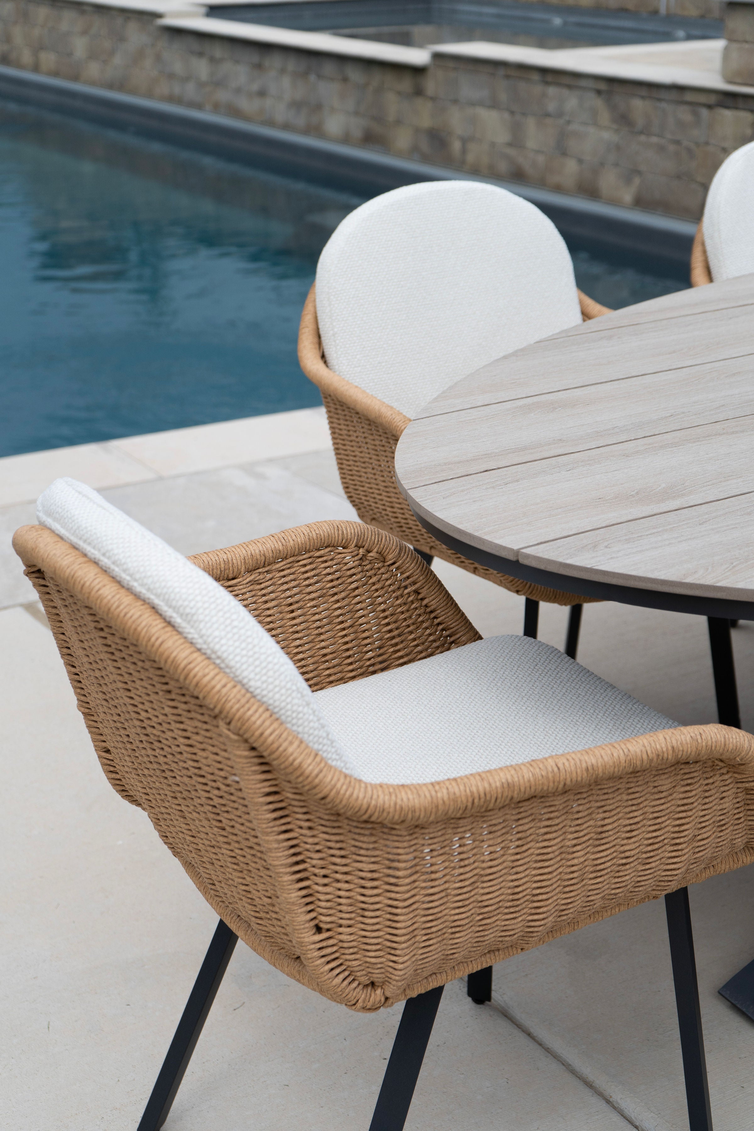 Lake Shore 7-Piece Dining Set