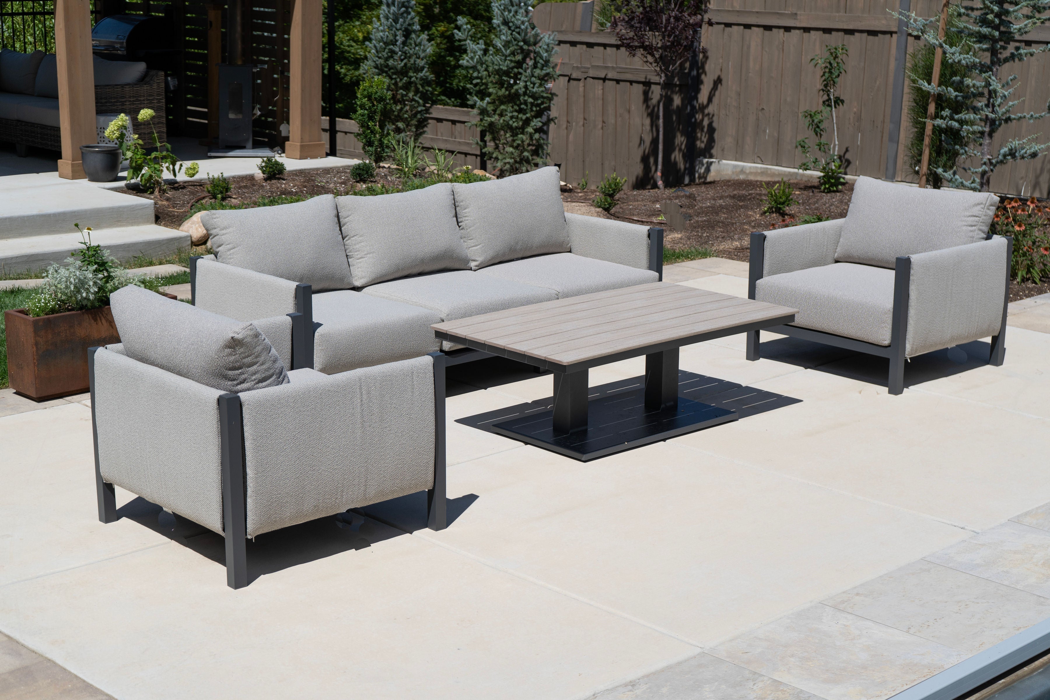 Fairview 4 Piece Lounge Set - Light