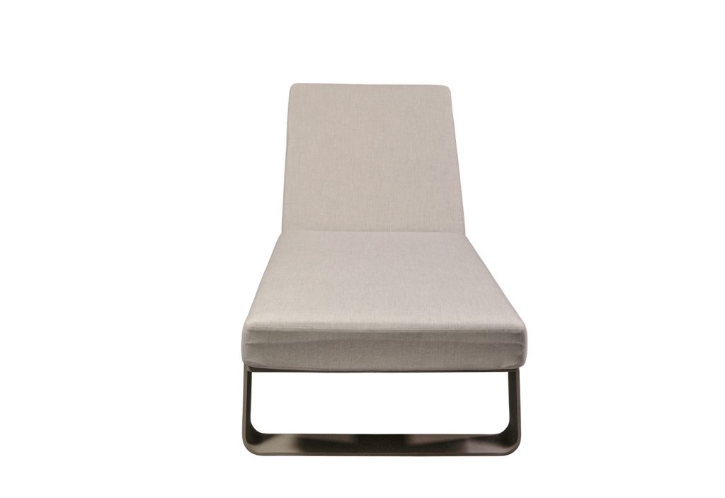 Larkspur Chaise Lounge