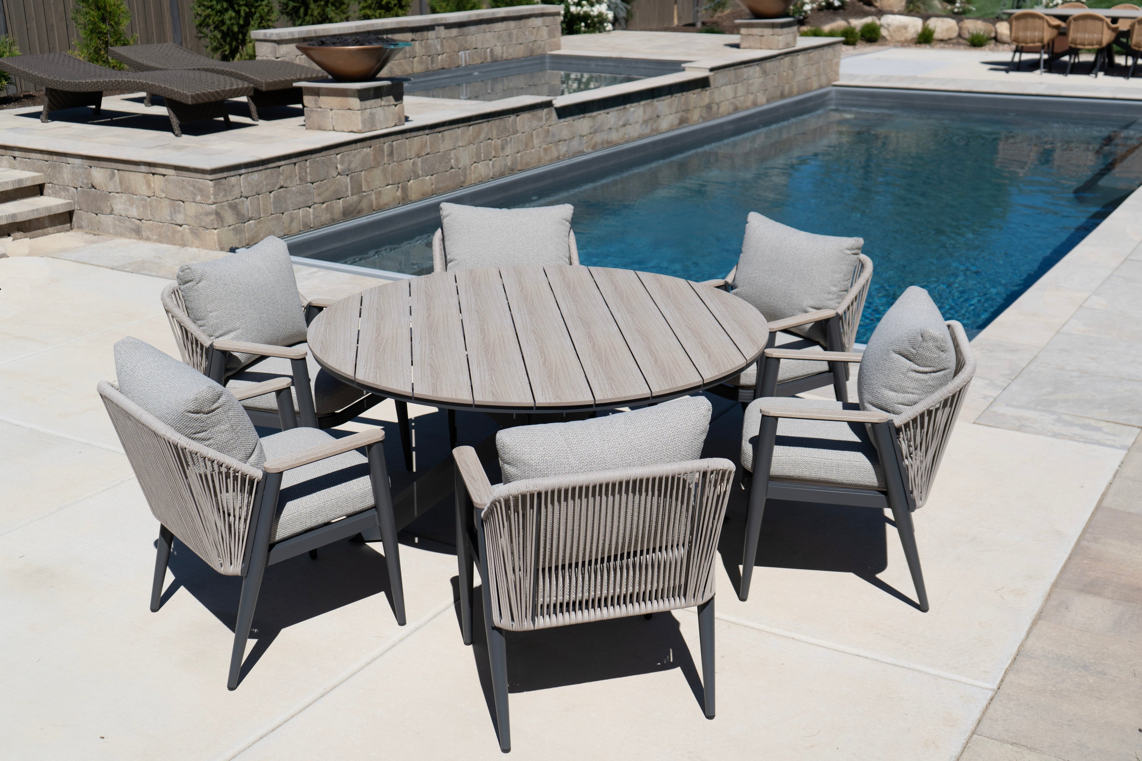 Pine Valley 7-Piece Round Dining Set