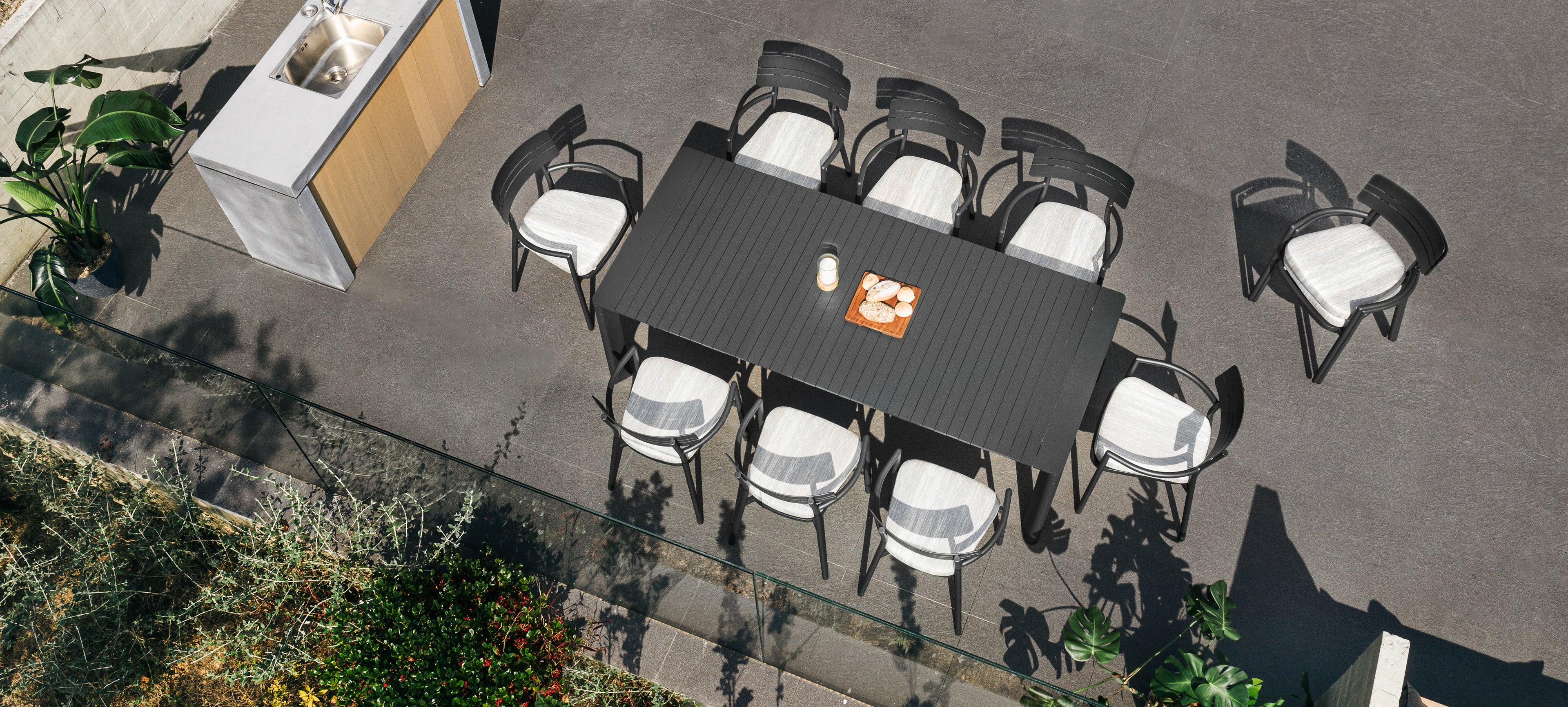 Vienna 9 Piece Dining Set