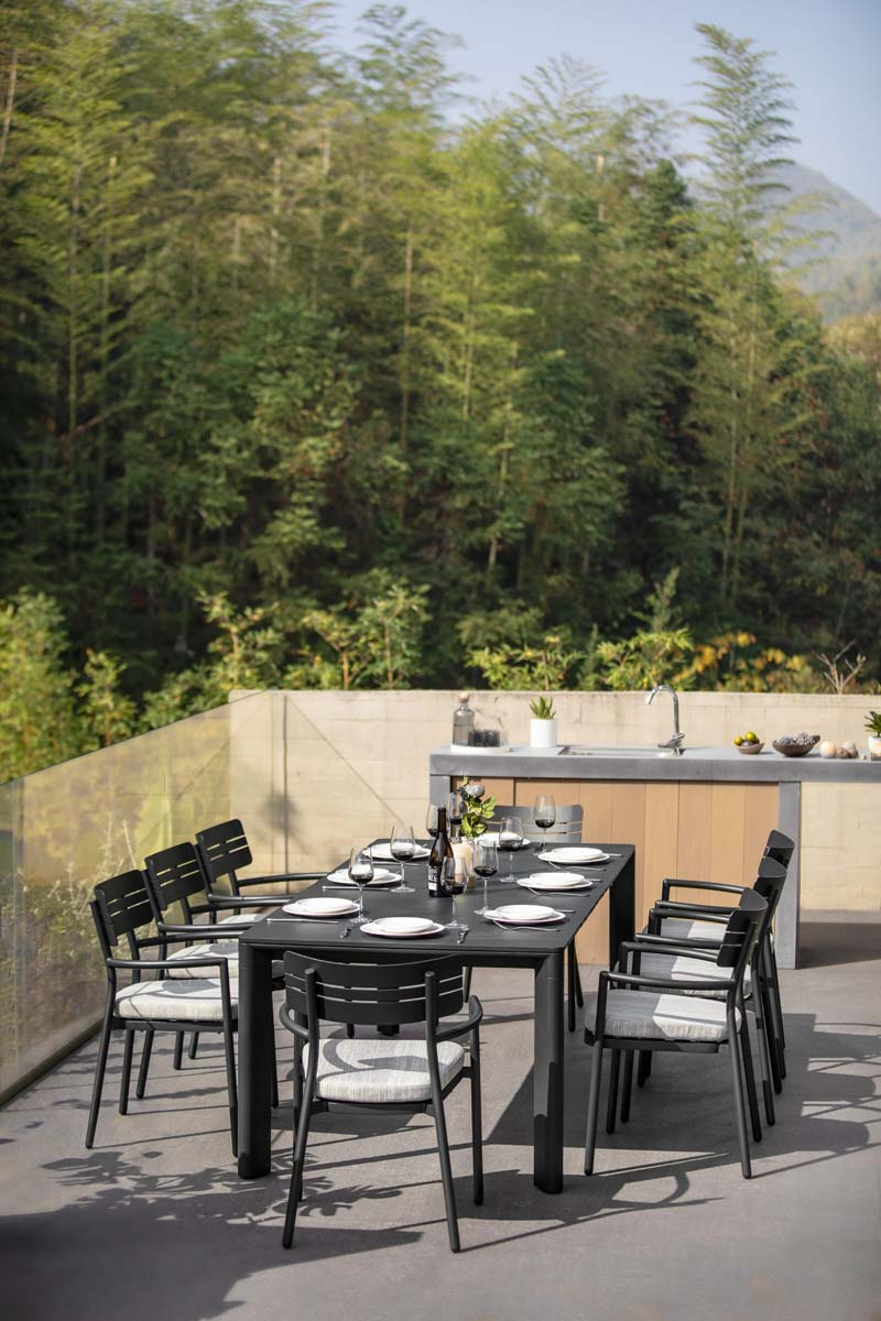 Vienna 9 Piece Dining Set